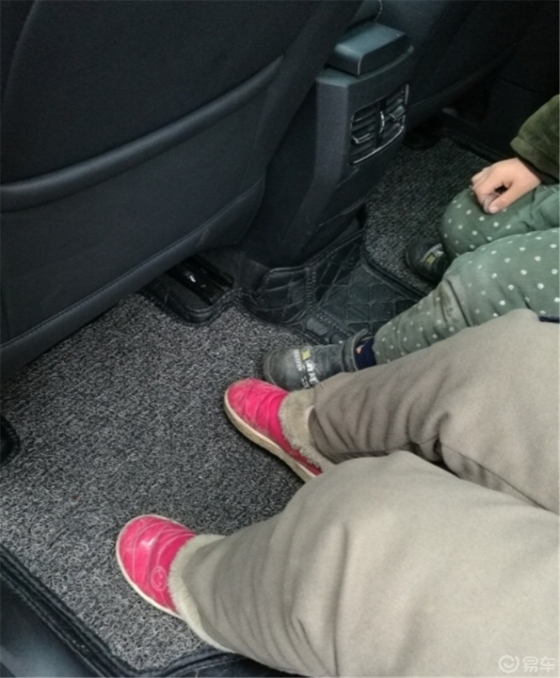 雷德利·斯科特新片曝片场照马特·达蒙古装出镜【十大外围足球平台app手机版】