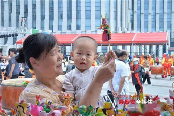 “十大外围足球平台app”
开门办节 为民办节！2020泰山文化艺术节让群众走进艺术殿堂(图6)